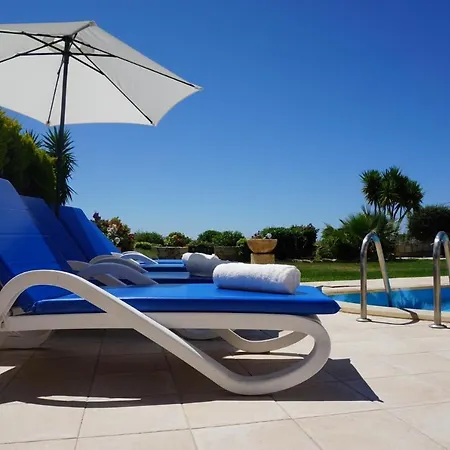 Seafront Martini Sunrise Villa *